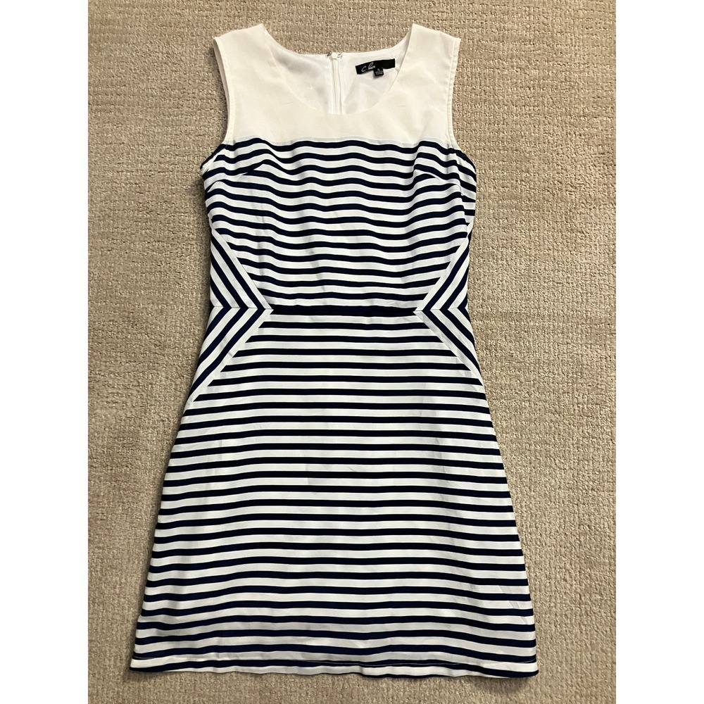 C. Luce Striped Dress Sleeveless White Navy Blue Fitted Casual Size S‎